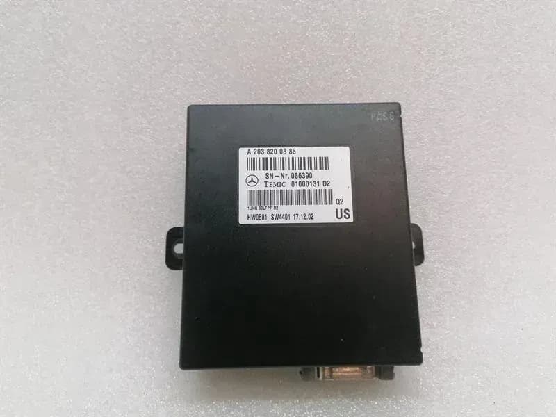 Mercedes S-Class W220 Electronic Module A2038200885 Control Unit Voice Control