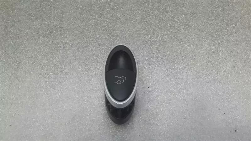 Mercedes CLS W219 Boat Lid Switch A2118210379 Tailgate Switch W211