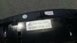 MERCEDES-BENZ Mercedes CLS W219 Auto Climate Control A2198300685 Climate Control Panel A/C — thumbnail 5