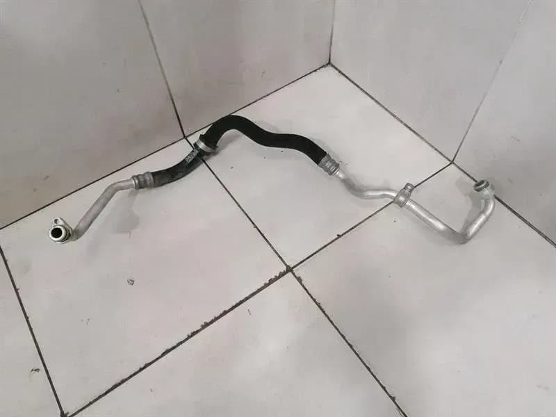 MERCEDES-BENZ Mercedes SL R231 SL63 AMG Oil Pipe A2315002400 Hose Oil Line