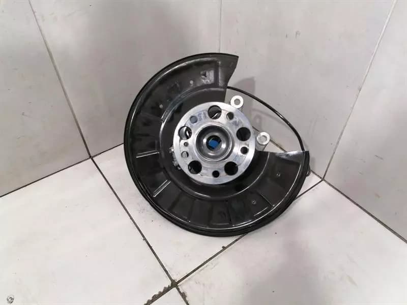MERCEDES-BENZ Mercedes SL R231 Right Rear Hub A2313504600 Wheel Bearing Housing Rear Right