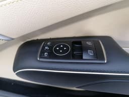 MERCEDES-BENZ Mercedes SL R231 Door Card Right DESIGNO LEATHER A2317205601 RHD RIGHT HANDLEBAR — thumbnail 5