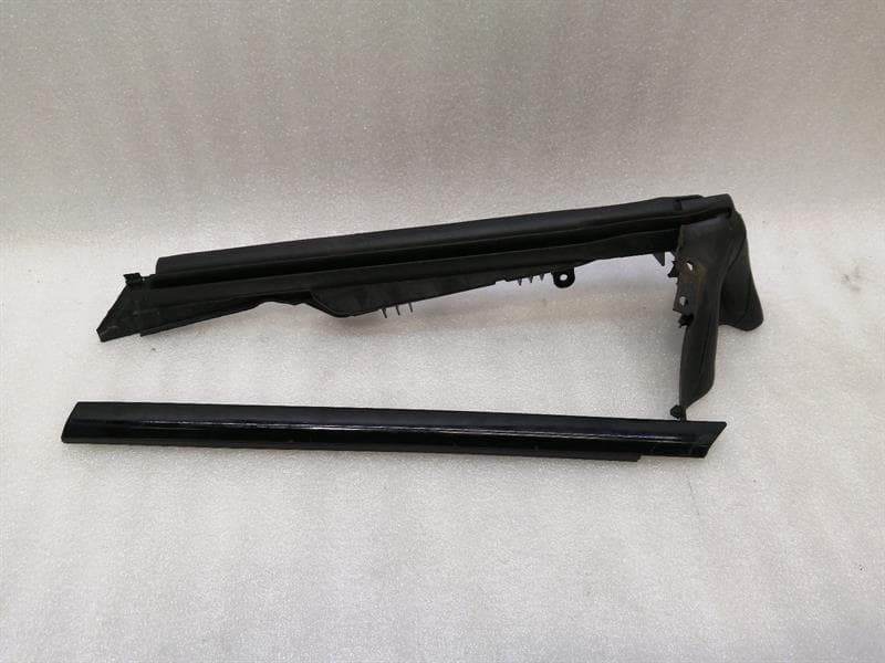 MERCEDES-BENZ Mercedes SL R231 Right Door Seal A2316730265 Door Seals Right
