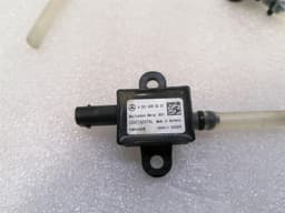 MERCEDES-BENZ Mercedes SL R231 crash sensor A2319055301 impact sensor pressure sensor — thumbnail 3