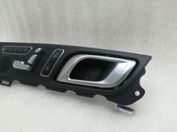 MERCEDES-BENZ Mercedes SL R231 right door inner handle A2319059000 interior door handle right — thumbnail 2