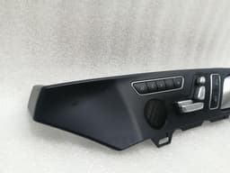 MERCEDES-BENZ Mercedes SL R231 right door inner handle A2319059000 interior door handle right — thumbnail 10