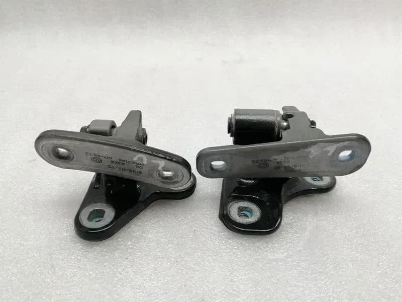 MERCEDES-BENZ MERCEDES SL R231 FLH DOOR HINGE A2317200537 FRONT LEFT DOOR HINGE