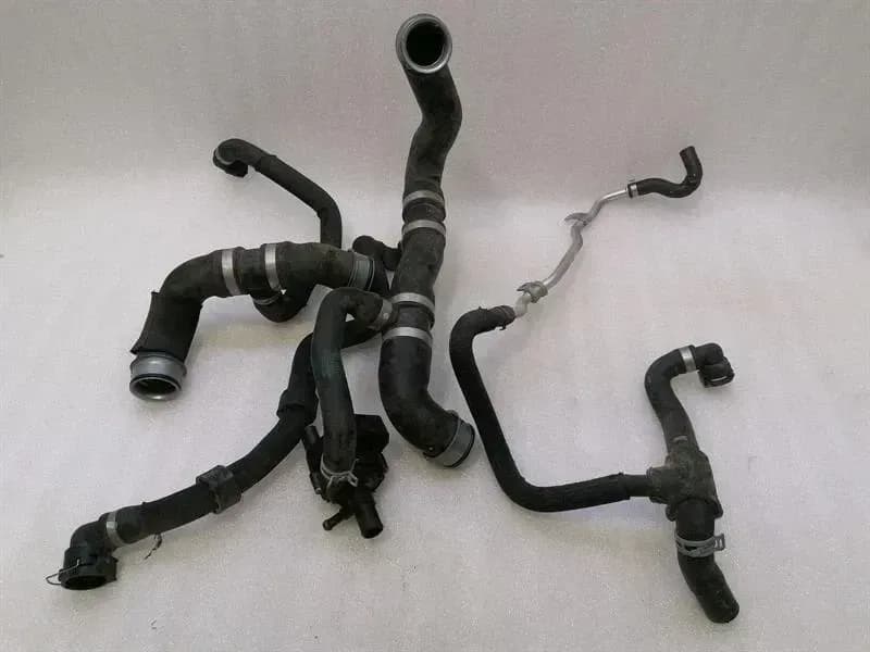 MERCEDES-BENZ Mercedes SL R231 SL63 AMG Cooling Pipe A2315013282 Coolant Hose Pipe