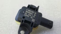 MERCEDES-BENZ Mercedes GLE W166 Crash Sensor A1668210351 Impact Sensor SRS — thumbnail 2