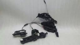MERCEDES-BENZ Mercedes GLE W166 FLH door lock soft close A0997207700 door lock front left — thumbnail 2