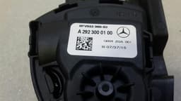 MERCEDES-BENZ Mercedes GLE W166 Gas Pedal (Electrical) A2923000100 Accelerator Pedal AMG C292 — thumbnail 4