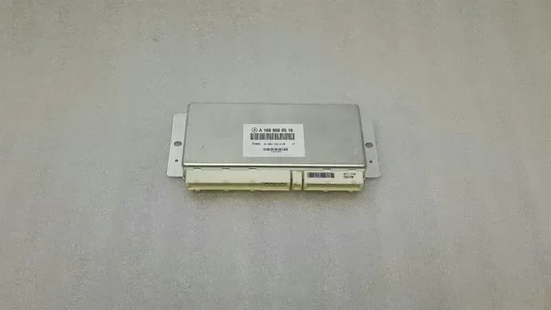 Mercedes GLE W166 suspension module A1669000516 control unit air suspension