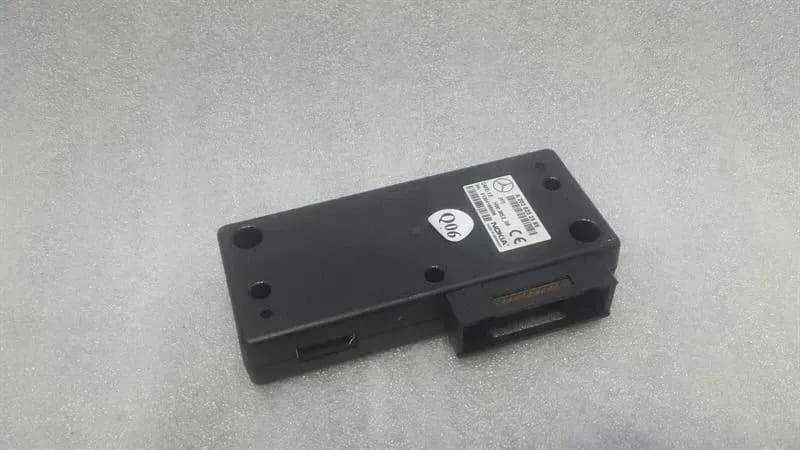 MERCEDES-BENZ Mercedes SL R230 telephone ecu A2038202585 telephone module
