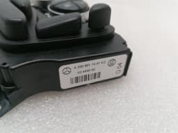 MERCEDES-BENZ Mercedes SL R230 right seat switch A2308211051 switch right seat — thumbnail 4