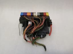 MERCEDES-BENZ Mercedes SL R230 Fuse Box A2305450832 Fuse Box SAM — thumbnail 3
