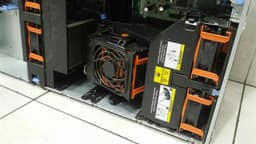 MERCEDES-BENZ DELL PowerEdge 1900 tag DBCZP3J CPU: Xeon 5335 NO HDD 4 CORE SERVER — thumbnail 4