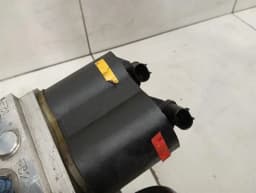MERCEDES-BENZ Mercedes S W220 front hydraulic valve A2203200358 hydraulic valve front ABC — thumbnail 5