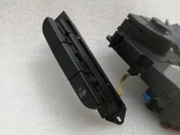 MERCEDES-BENZ Mercedes SL R230 switch block A2308212251 switch block — thumbnail 4