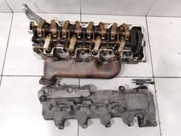 MERCEDES-BENZ MERCEDES S55 AMG M113 SUPERCHARGED V8 CYLINDER HEAD A1130105620 CYLINDER HEAD RHS — thumbnail 3
