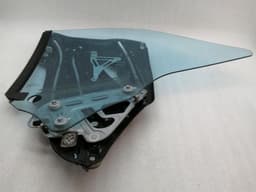MERCEDES-BENZ Mercedes CLK W209 Right Rear Quarter Glass A2096700203 Door Window 1⁄4 Rear Right — thumbnail 5