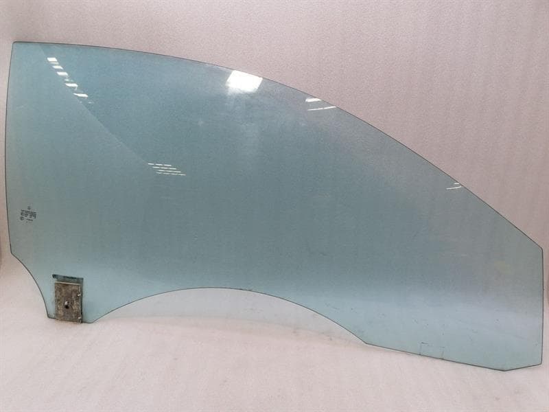 MERCEDES-BENZ Mercedes CLK W209 convertible FRH door glass A2097250410 door window front right
