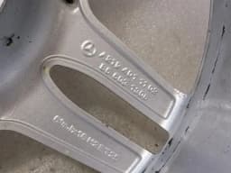 MERCEDES-BENZ MERCEDES CLS W219 ALLOY WHEEL A2194011102 ALLOY WHEEL 8.5JX18 ET25 AMG OEM — thumbnail 5