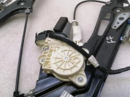 MERCEDES-BENZ Mercedes CLS W219 Right Front Door Winder A2197201046 Window Regulator Front Right — thumbnail 10
