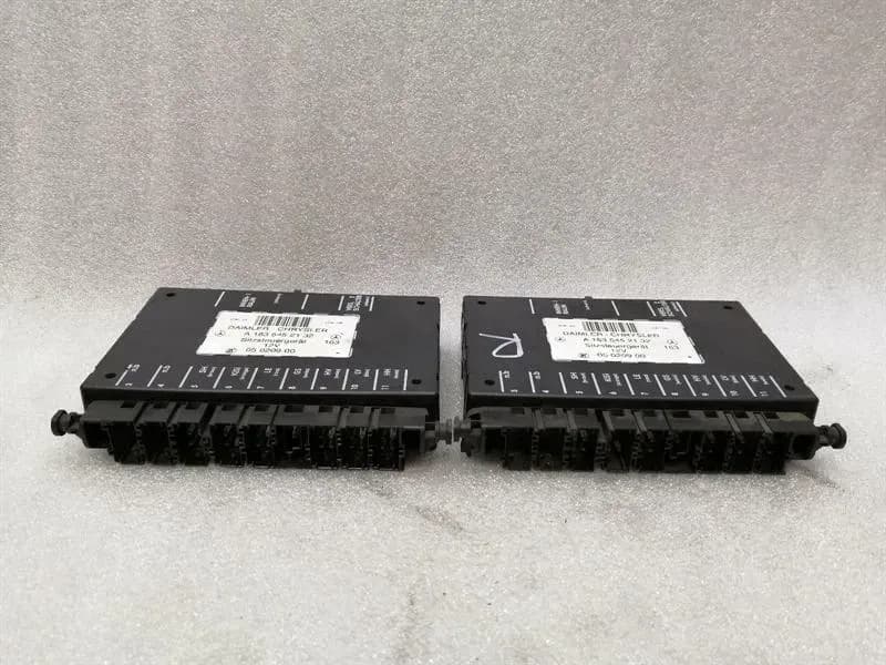 MERCEDES-BENZ Mercedes ML55 W163 Seat Module Set Of 2 A1635452132 Seat Control Unit Set