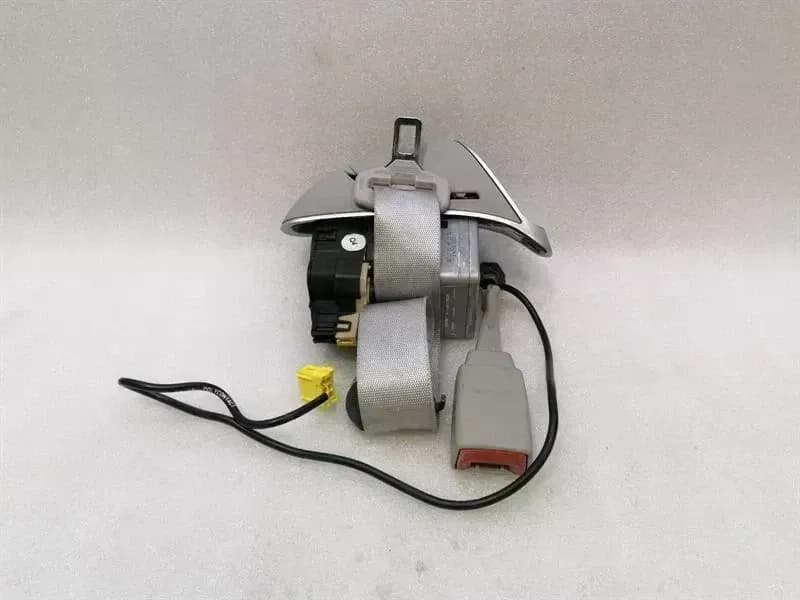 Mercedes SL R230 front right seat belt A2308600485 seat belt belt front