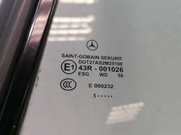 MERCEDES-BENZ Mercedes CLK W209 Left Quarter Glass A2096700310 Door Window 1/4 Rear Li Convertible — thumbnail 5