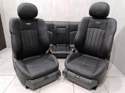 MERCEDES-BENZ AMG LOGO CREST MERCEDES E55 AMG W211 SEATS FRONT SEATS COOLED INTERIOR LEATHER — thumbnail 1