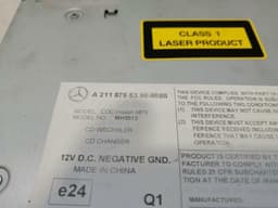 MERCEDES-BENZ Mercedes E Class W211 CD Changer A2118705390 CD Changer — thumbnail 5