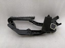 MERCEDES-BENZ Mercedes E Class W211 gas pedal A2113000604 accelerator pedal trim set — thumbnail 6
