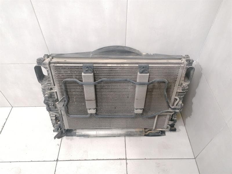 MERCEDES-BENZ Mercedes E Class W211 E55 AMG M113 V8 Radiator Pack A2115000802 Radiator Pack