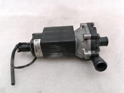 MERCEDES-BENZ Mercedes E55 AMG W211 additional cooling pump A0005504883 coolant pump pump — thumbnail 7