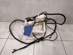 MERCEDES-BENZ Mercedes E Class W211 Washer Fluid Reservior A2118600160 Wiping Water Tank — thumbnail 6