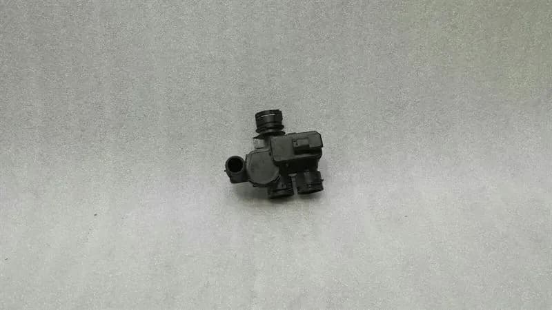 Mercedes E Class W211 Heater Valve A2118320584 Heating Valve