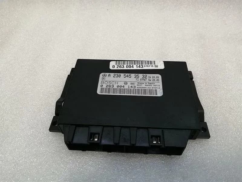 Mercedes SL R230 PDC module A2305453532 PTS control unit parking aid