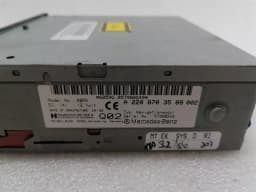 MERCEDES-BENZ MERCEDES SL R230 DVD ROM A2208703589 SAT NAV COMPUTER — thumbnail 4