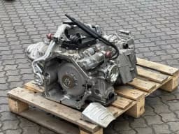 AUDI Audi R8 4S RWS Rear Wheel Drive S-Tronic Gearbox SWB Gearbox 0BZ300045T — thumbnail 6