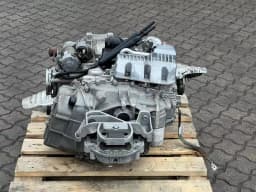 AUDI Audi R8 4S RWS Rear Wheel Drive S-Tronic Gearbox SWB Gearbox 0BZ300045T — thumbnail 5