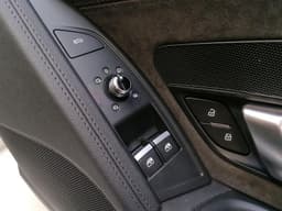 AUDI Audi R8 4S RWS Door Card Right 4S2867106E 38M Alcantara / Leather Imitation RHD — thumbnail 3