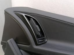 AUDI Audi R8 4S RWS Door Card Right 4S2867106E 38M Alcantara / Leather Imitation RHD — thumbnail 7