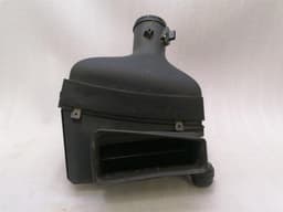 AUDI Audi R8 4s Performance Airbox 4S0133843B Air Filter Box LEFT LEFT — thumbnail 1