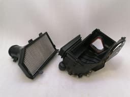 AUDI Audi R8 4s Performance Airbox 4S0133843B Air Filter Box LEFT LEFT — thumbnail 7