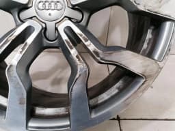 AUDI AUDI R8 TYPE 42 V10 5.2 SPYDER ALLOY WHEEL FRONT 420601025AM Alloy Wheel — thumbnail 6