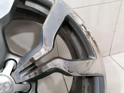 AUDI AUDI R8 TYPE 42 V10 5.2 SPYDER ALLOY WHEEL FRONT 420601025AM Alloy Wheel — thumbnail 5