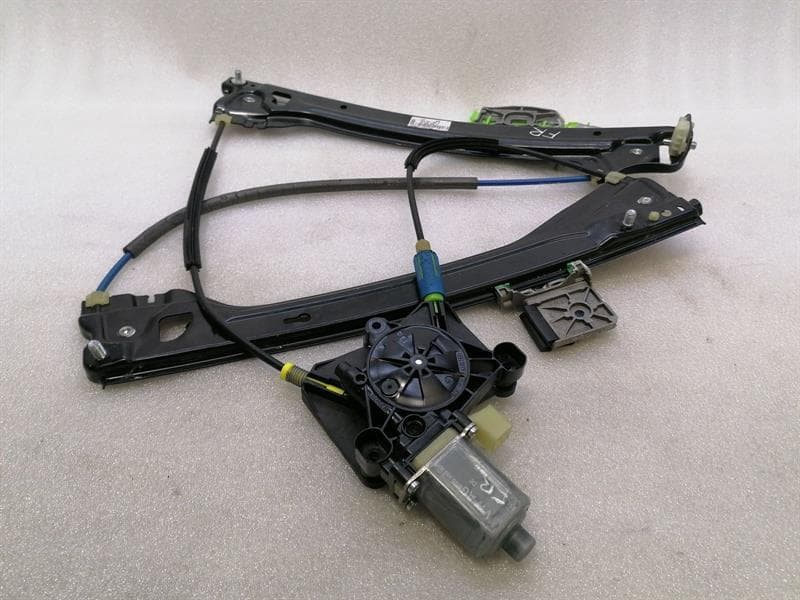 AUDI Audi R8 4s Performance Right Front Door Winder 4S8837482B Power Window Right