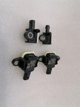 AUDI Audi R8 4S PERFORMANCE Sensor 4H0955557A CRASH SET — thumbnail 3