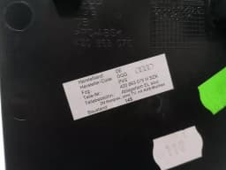AUDI Audi R8 Type 42 V10 5.2 Spyder Armrest 420863075H Centre Armrest Armrest RHD — thumbnail 6
